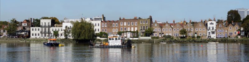 Strand on the Green near Kew Bridge, photo by Maxwell Hamilton, 2011, CC BY 2.0